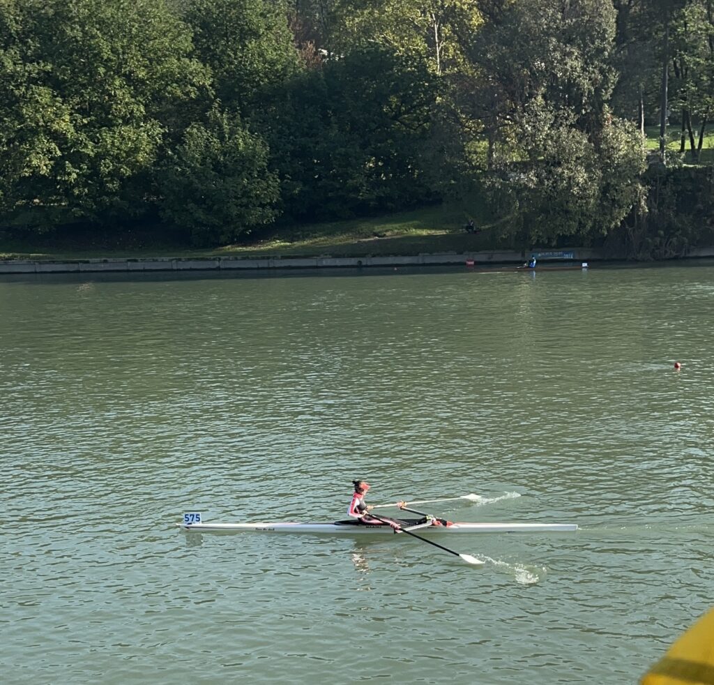 Turin Silver Skiff race